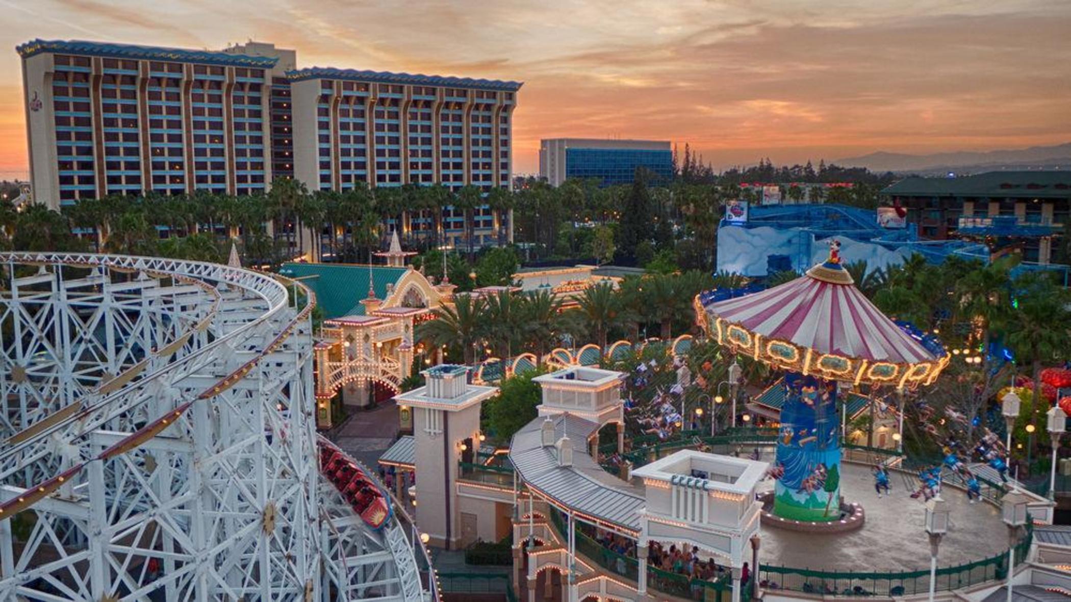 Disneys Paradise Pier アナハイム エクステリア 写真